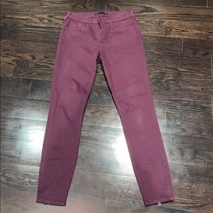 TRUE RELIGION Maroon Jeans